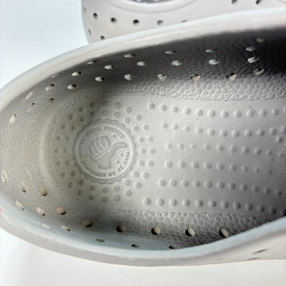 Native Jefferson Gray White Lightweight Slip On Water Shoe Comfort Youth Size 12 - Picture 8 of 9